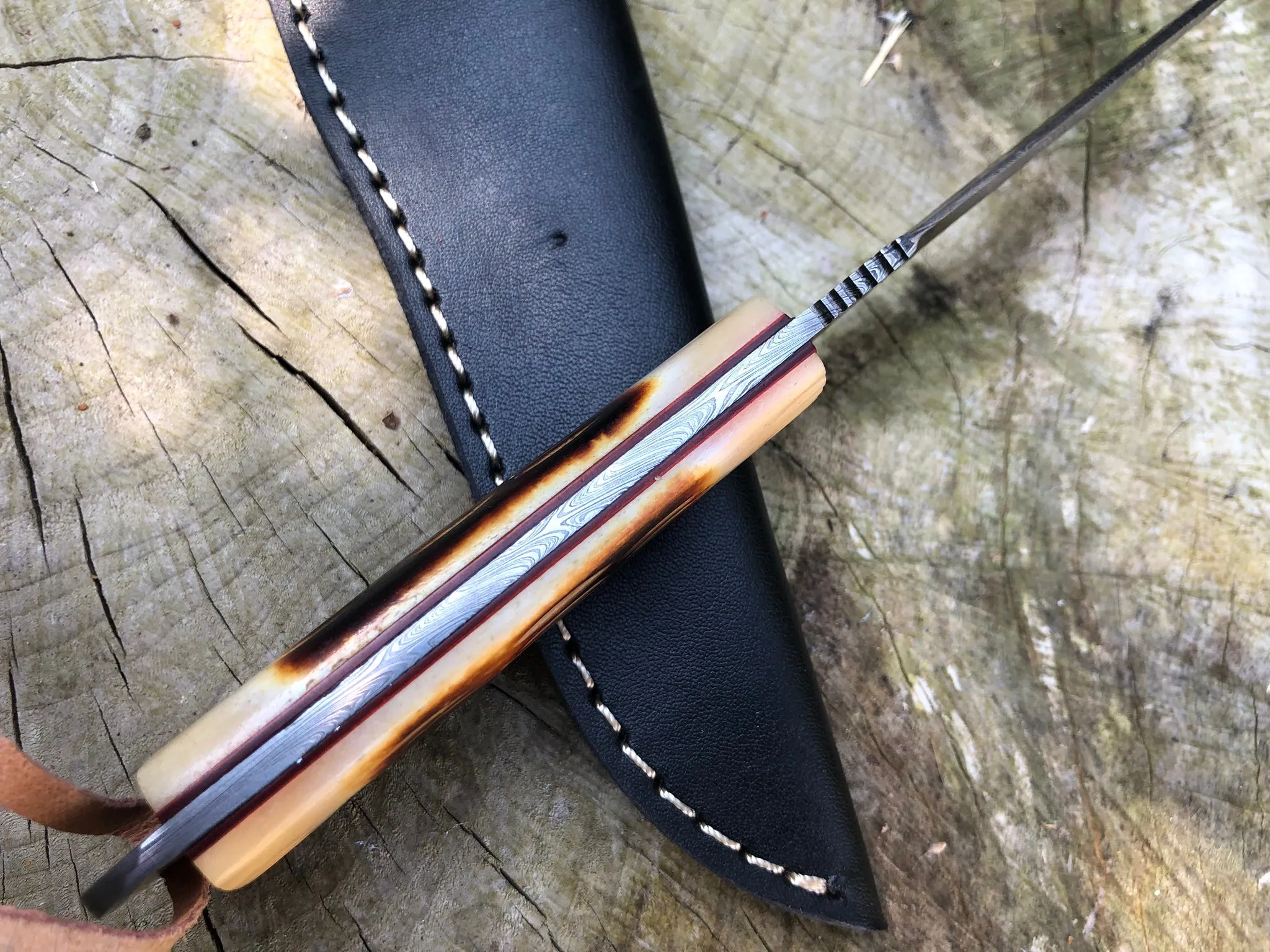 Perkin 8 Inches Damascus Steel Hunting Knife with Sheath SK100